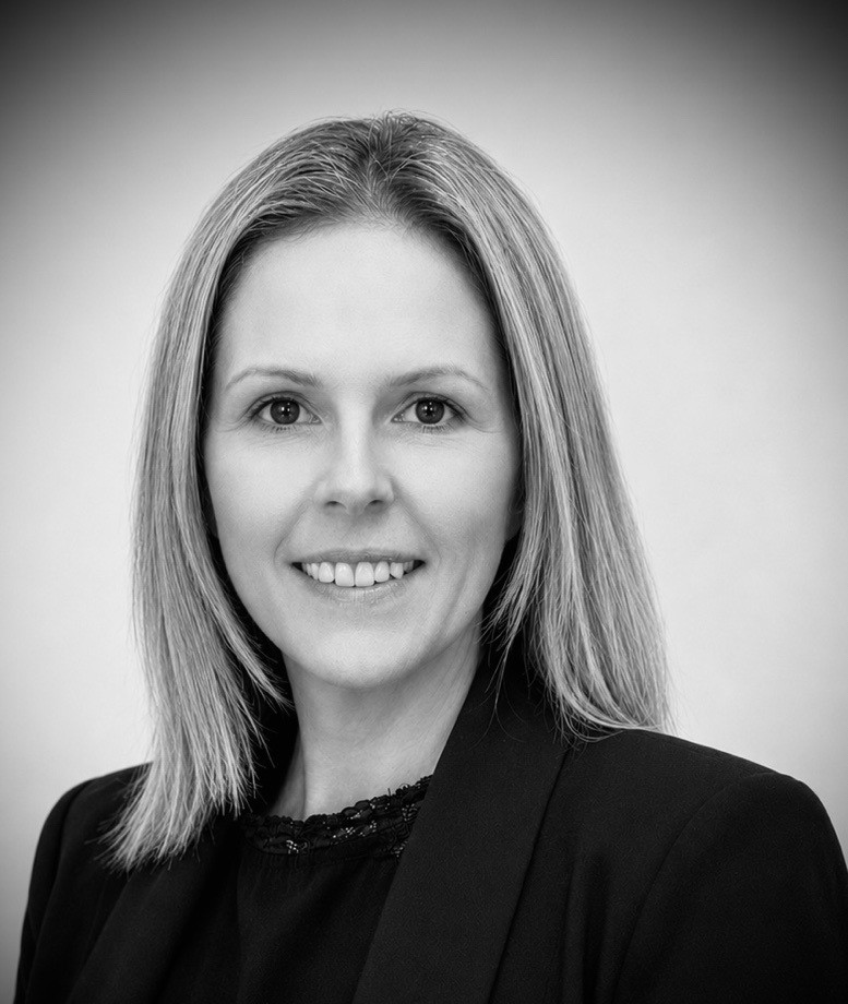 Sarah MacRae